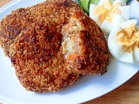 余った肉じゃがで♪定番リメイク☆肉じゃがコロッケ☆